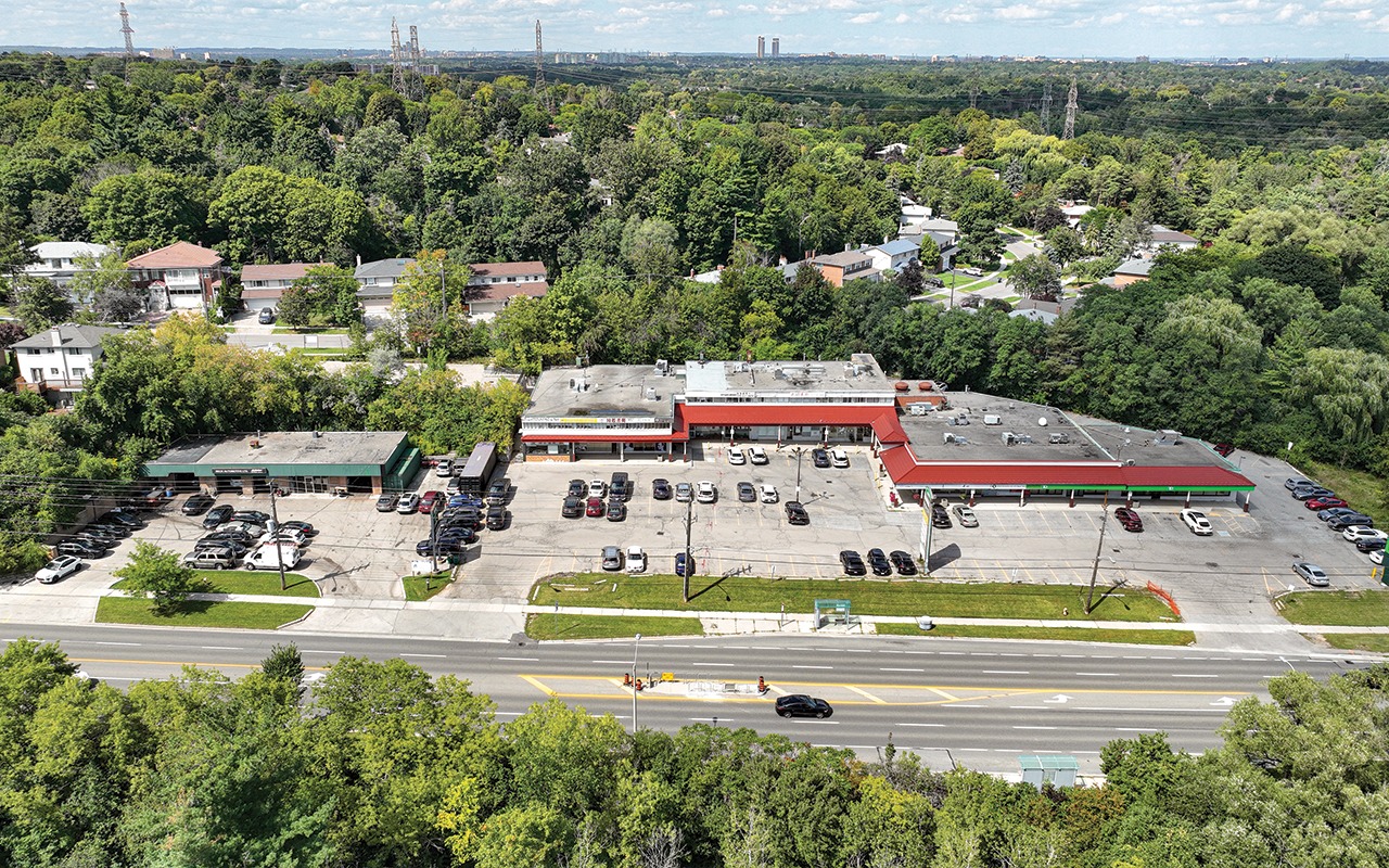 630-686 Finch Avenue E Aerial View