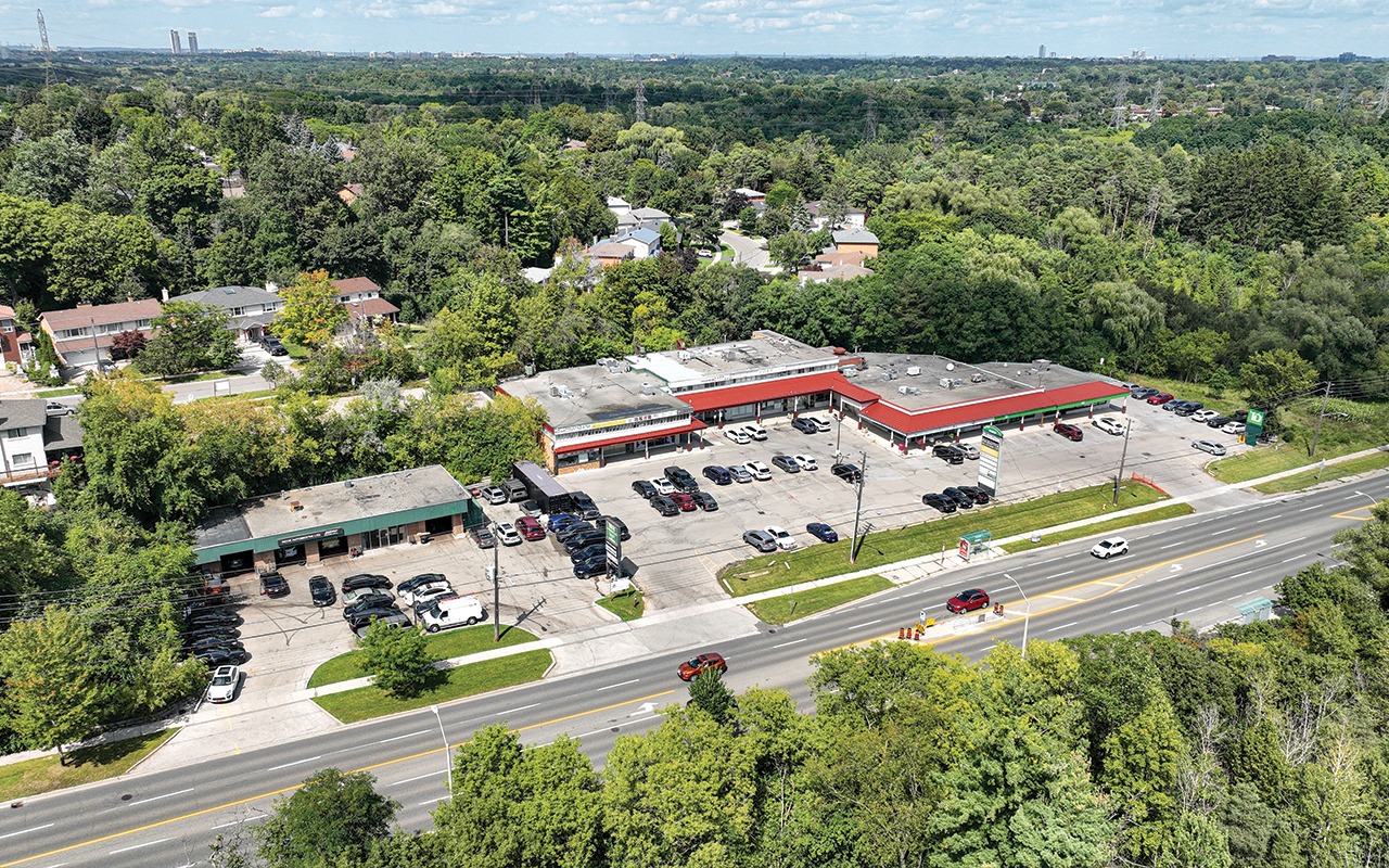 630-686 Finch Avenue E Aerial View