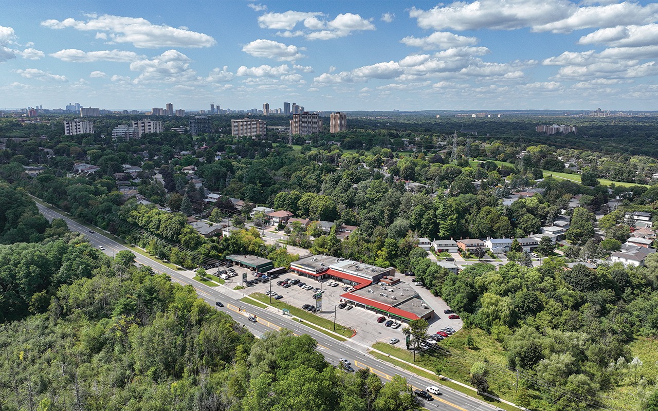 630-686 Finch Avenue E Aerial View